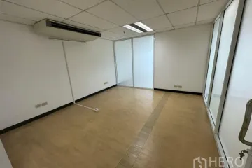 Office for rent in Khlong Tan Nuea, Bangkok