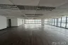 Office for rent in Khlong Tan Nuea, Bangkok