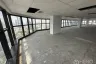 Office for rent in Khlong Tan Nuea, Bangkok