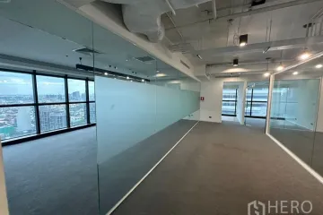 Office for rent in Khlong Tan Nuea, Bangkok