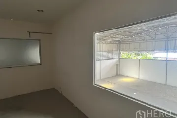Warehouse / Factory for rent in Suan Luang, Bangkok