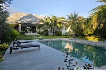 4 Bedroom Villa for sale in Rawai, Phuket