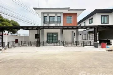 4 Bedroom House for sale in Baan Prompat Rama 9-Wongwan, Saphan Sung, Bangkok