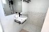1 Bedroom Condo for sale in Chan Kasem, Bangkok