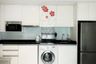 1 Bedroom Condo for rent in Le Nice Ekamai, Khlong Tan Nuea, Bangkok near BTS Ekkamai