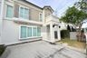 3 Bedroom House for rent in Dokmai, Bangkok