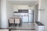 2 Bedroom Condo for sale in Life Ratchadapisek, Huai Khwang, Bangkok near MRT Huai Khwang