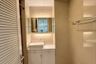 1 Bedroom Condo for sale in Huai Khwang, Bangkok