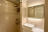 1 Bedroom Condo for sale in Huai Khwang, Bangkok