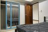 5 Bedroom Townhouse for Sale or Rent in Huai Khwang, Bangkok near MRT Huai Khwang
