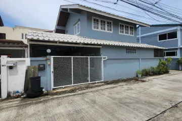 3 Bedroom House for sale in Wong Sawang, Bangkok near MRT Wong Sawang
