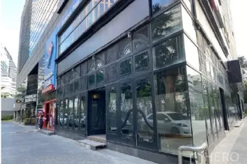 Commercial for rent in Khlong Toei, Bangkok near MRT Queen Sirikit National Convention Centre