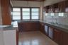 5 Bedroom House for sale in Krisada City Lake and Park, Bang Pla, Samut Prakan