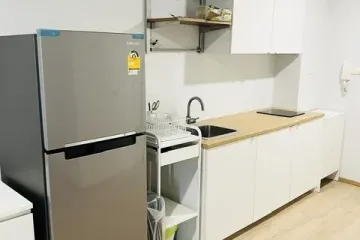 1 Bedroom Condo for sale in J.W. Boulevard Srivara, Phlapphla, Bangkok near MRT Huai Khwang