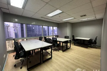 Office for rent in Serm Mit Tower, Khlong Toei Nuea, Bangkok near MRT Sukhumvit