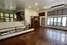 2 Bedroom House for rent in Pathum Wan, Bangkok near BTS National Stadium