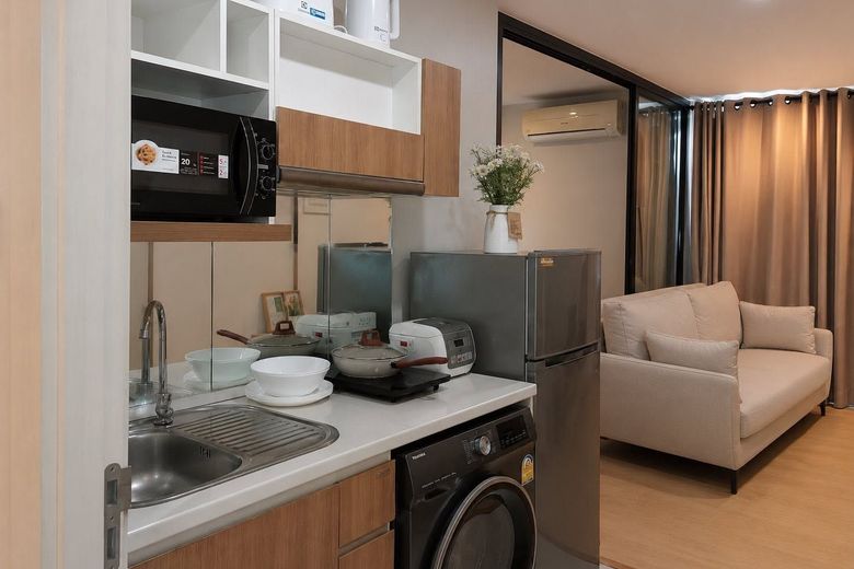 1 Bedroom Condo For Rent