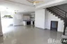 3 Bedroom Townhouse for rent in Karon, Phuket