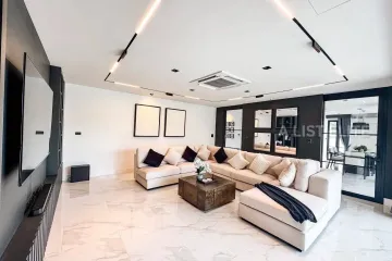 5 Bedroom House for sale in Pong, Chonburi