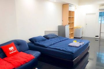 1 Bedroom Condo for rent in Bangrak Condominium, Thung Wat Don, Bangkok near BTS Surasak
