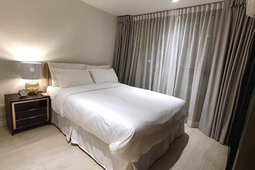 2 Bedroom Condo for rent in The Lofts Silom, Silom, Bangkok near BTS Surasak