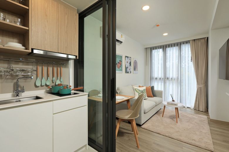 1 Bedroom Condo For Rent