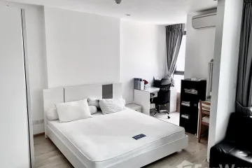 1 Bedroom Condo for sale in Ideo Q Chula - Samyan, Maha Phruettharam, Bangkok near MRT Sam Yan