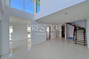 2 Bedroom Condo for sale in Diamond Suites Resort Condominium, Nong Prue, Chonburi