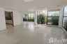 4 Bedroom Condo for sale in Somkid Gardens, Lumpini, Bangkok near BTS Chit Lom