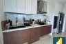 1 Bedroom Condo for sale in Na Kluea, Chonburi