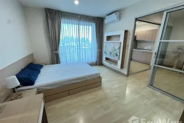 1 Bedroom Condo for rent in Rhythm Ratchada, Sam Sen Nok, Bangkok near MRT Ratchadaphisek