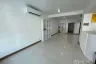 8 Bedroom Office for Sale or Rent in Phlapphla, Bangkok near MRT Lat Phrao 83