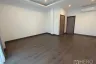 4 Bedroom House for Sale or Rent in Khlong Tan Nuea, Bangkok