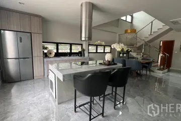 3 Bedroom House for rent in Ananda Residence, Lam Pla Thio, Bangkok