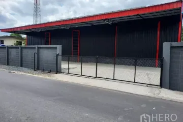 Warehouse / Factory for rent in Hua Mak, Bangkok near MRT Lam Sali
