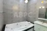 1 Bedroom Condo for rent in Na Kluea, Chonburi