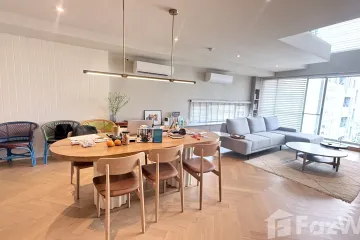 2 Bedroom Condo for sale in S47 Sukhumvit, Khlong Tan Nuea, Bangkok near BTS Phrom Phong