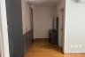 3 Bedroom Townhouse for rent in Saphan Sung, Bangkok