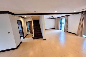 4 Bedroom Townhouse for rent in Khlong Toei Nuea, Bangkok near MRT Phetchaburi