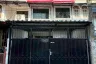3 Bedroom Townhouse for rent in Bang Chak, Bangkok