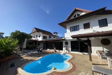 5 Bedroom Villa for rent in Chalong, Phuket