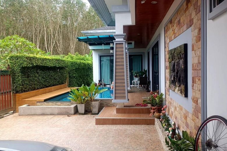 3 Bedroom Villa For Rent