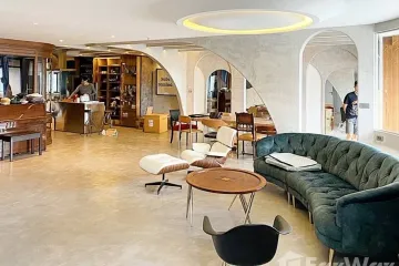 2 Bedroom Condo for sale in Kiarti Thanee City Mansion, Khlong Toei Nuea, Bangkok near BTS Asoke