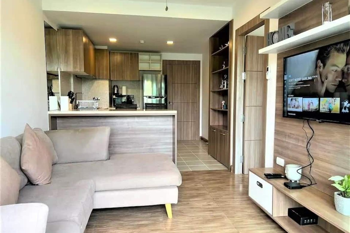 Modern 1 bed Condo 5 Minutes Walk To Nai Harn Beach