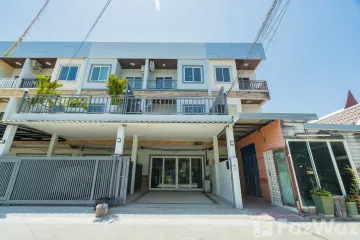 4 Bedroom Townhouse for rent in Rawai, Phuket