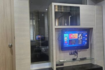 1 Bedroom Condo for rent in Fuse Sathorn - Taksin, Bang Lamphu Lang, Bangkok near BTS Wongwian Yai