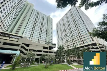 1 Bedroom Condo for sale in Na Kluea, Chonburi