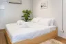 5 Bedroom House for rent in Khlong Tan Nuea, Bangkok