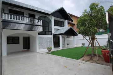 3 Bedroom House for sale in Na Kluea, Chonburi