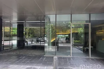 Commercial for rent in Khlong Toei, Bangkok near MRT Queen Sirikit National Convention Centre